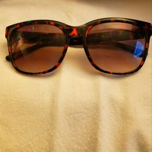 Hilfiger sun glasses